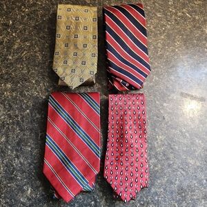 Jos A Bank Neck Ties Silk Lit of 4